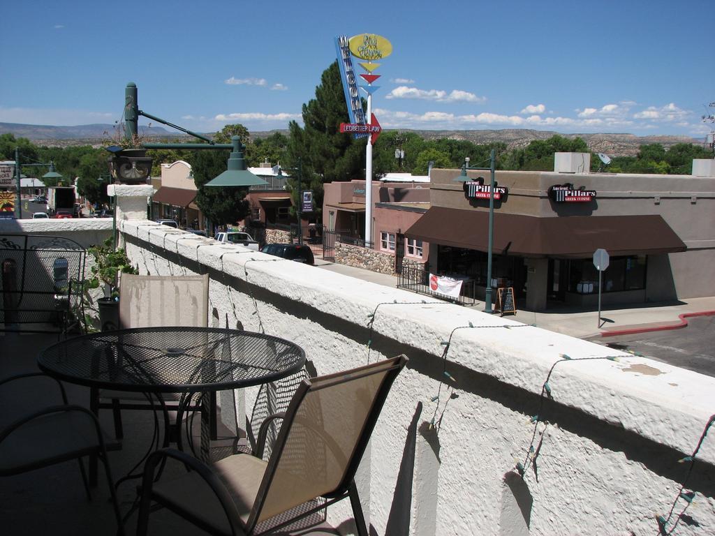 Cottonwood Hotel Εξωτερικό φωτογραφία
